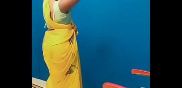  Swathi naidu sexy dance in saree